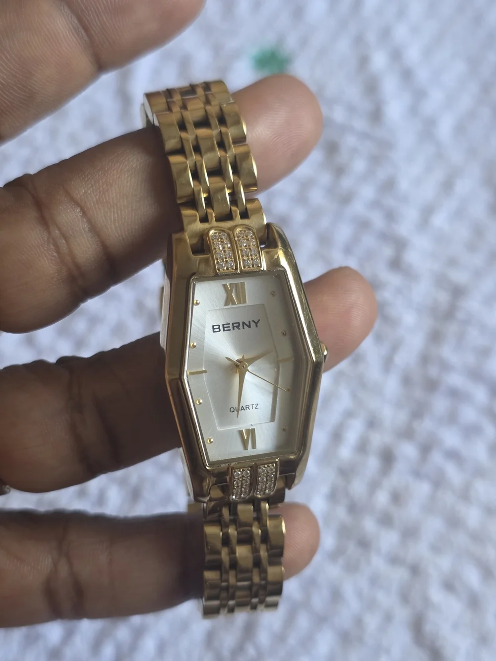 Gold-Tone 2917L Women's Quartz Bracelet Watch